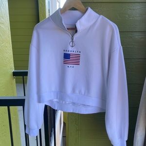 DIVIDED H&M white long sleeve top with American Flag size L